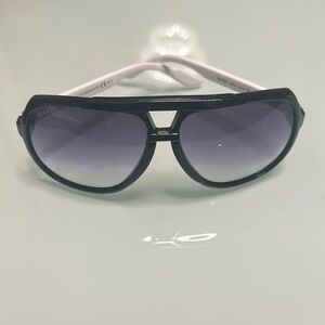 Gucci Black Oversized Sunglasses with Gradient Lenses
